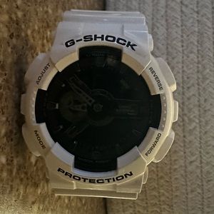 Men’s G Shock watch